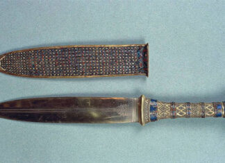 Pharaoh Tutankhamun Had a Knife That Came from Space