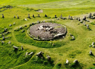 Karahunj: O Stonehenge da Armênia
