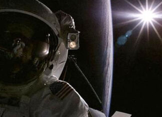 Astronaut Musgrave Claims to Have Seen Extraterrestrials in Earth’s Orbit